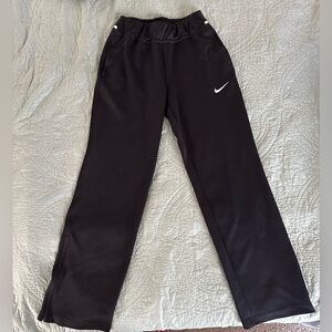 Women’s Nike sweatpants